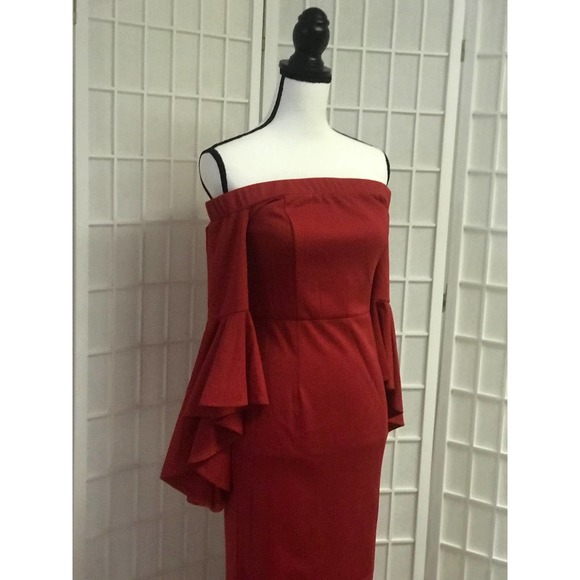 VfEmage Off-Shoulder Bell Sleeve Dress - Picture 2 of 4